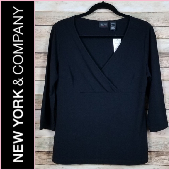 New York & Company Tops - NEW New York & Company 3/4 Sleeve Top